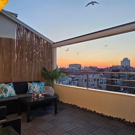 Sea Vibes With Great Terrace And Sea View Апартамент *