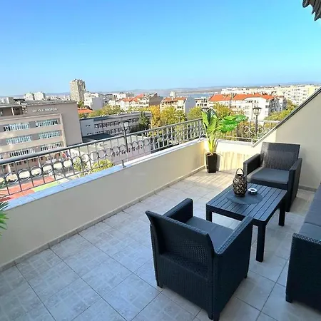 Appartamento Sea Vibes With Great Terrace And Sea View Burgas