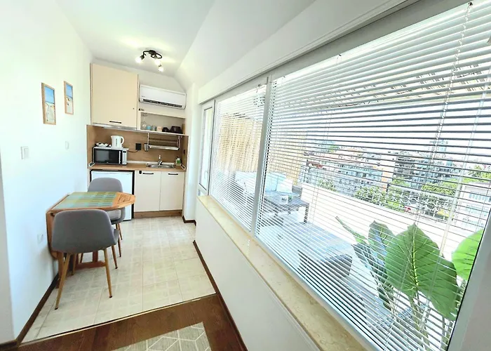 Sea Vibes With Great Terrace And Sea View Апартамент *